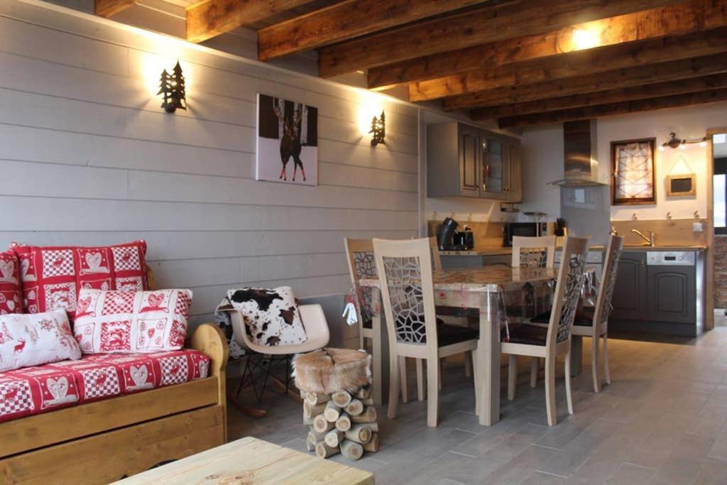 Chalet Cosy Renove Avec Vue Sur Le Lac Les Angles  Exterior photo