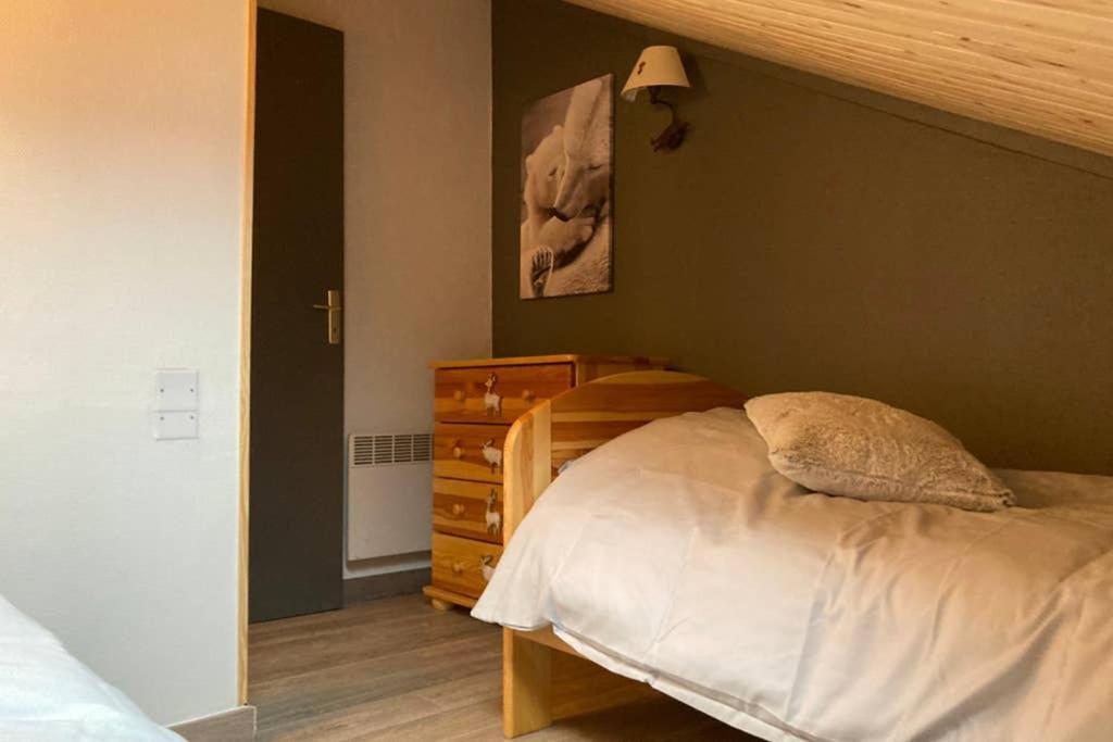 Chalet Cosy Renove Avec Vue Sur Le Lac Les Angles  Exterior photo